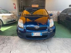 Blu Usata 2009 Toyota Yaris Sol Tre volumi | 4499 € (Buon prezzo)