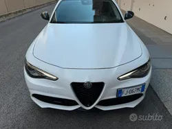 Usata 2017 Alfa Romeo Giulia Veloce Tre volumi | 25.000 € (Molto cara)