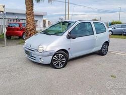 Grigio Usata 2000 Renault Twingo Due volumi | 1200 € (Buon prezzo)