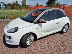 Usata 2014 Opel Adam Glam Due volumi | 6500 € (Buon prezzo)