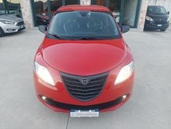 Rosso Usata 2015 Lancia Ypsilon S Due volumi | 7900 € (Molto cara)