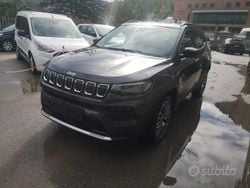 Grigio Usata 2022 Jeep Compass Limited SUV | 22.490 € (Buon prezzo)