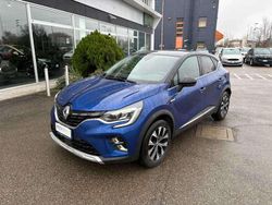 Grigio Usata 2024 Renault Captur Techno SUV | 17.990 € (Buon prezzo)