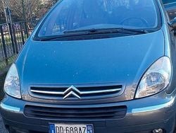 Usata 2005 Citroën Xsara Picasso Monovolume | 1500 €