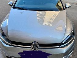Grigio Usata 2018 VW Golf VII Business Tre volumi | 17.500 € (Buon prezzo)