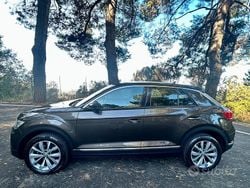 Marrone Usata 2019 VW T-Roc Style SUV | 18.500 € (Buon prezzo)