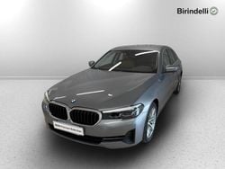 Grigio Usata 2022 BMW 520 Tre volumi | 35.400 € (Buon prezzo)