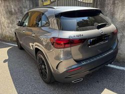 Grigio Usata 2023 Mercedes GLA180 Advanced SUV | 38.000 € (Molto cara)