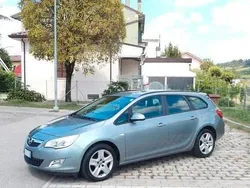 Grigio Usata 2014 Opel Astra Station wagon | 6500 € (Cara)