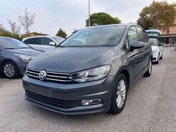 Grigio Usata 2017 VW Touran Comfortline Monovolume | 15.950 € (Buon prezzo)