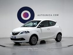 Bianco Usata 2023 Lancia Ypsilon Gold Due volumi | 11.900 € (Buon prezzo)
