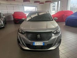 Argento Usata 2020 Peugeot 2008 Allure SUV | 14.500 € (Buon prezzo)