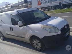 Bianco Usata 2014 Fiat Doblò Monovolume | 3000 €