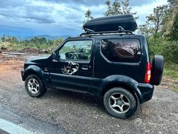 Nero Usata 2005 Suzuki Jimny SUV | 7900 € (Buon prezzo)