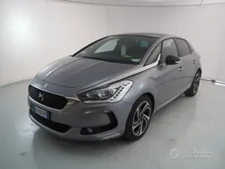 Grigio platino Usata 2017 DS Automobiles DS5 Performance Due volumi | 17.900 € (Molto cara)
