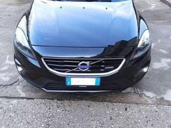 Nero Usata 2014 Volvo V40 R-Design Momentum Tre volumi | 8500 € (Buon prezzo)