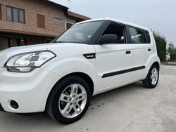 Bianco Usata 2009 Kia Soul Active SUV | 4800 € (Buon prezzo)