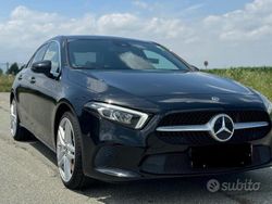 Nero Usata 2019 Mercedes A200 Premium Tre volumi | 25.000 € (Buon prezzo)