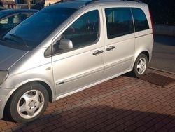 Grigio Usata 2002 Mercedes Vaneo Monovolume | 650 €