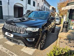 Nero Usata 2017 Jeep Grand Cherokee Overland SUV | 20.990 € (Buon prezzo)