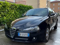 Usata 2007 Alfa Romeo 147 Distinctive Due volumi | 1500 € (Buon prezzo)