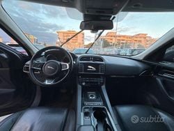 Nero Usata 2018 Jaguar F-Pace Prestige SUV | 17.900 € (Buon prezzo)
