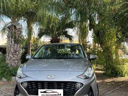 Grigio Usata 2021 Hyundai i10 Due volumi | 9499 € (Ottimo prezzo)