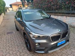 Grigio Usata 2017 BMW X1 Advantage SUV | 14.900 € (Molto cara)