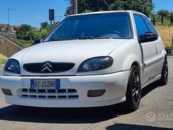 Bianco Usata 2002 Citroën Saxo Due volumi | 9500 € (Molto cara)