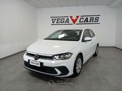 Bianco Usata 2023 VW Polo Life Tre volumi | 16.900 € (Ottimo prezzo)