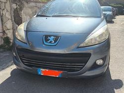 Grigio Usata 2010 Peugeot 207 Tre volumi | 1800 € (Super prezzo)