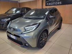 Grigio Usata 2022 Toyota Aygo X Limited SUV | 13.900 € (Buon prezzo)