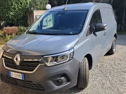 Grigio Usata 2024 Renault Kangoo Monovolume | 16.400 € (Super prezzo)