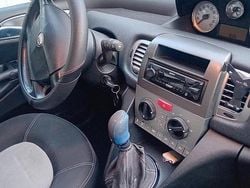 Nero Usata 2006 Lancia Ypsilon Due volumi | 2400 €