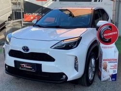 Bianco Usata 2022 Toyota Yaris Cross Active SUV | 19.999 € (Ottimo prezzo)