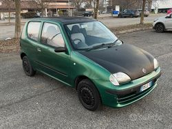 Usata 2001 Fiat 600 | 850 €