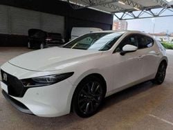 Bianco Usata 2021 Mazda 3 Exceed Tre volumi | 16.990 € (Buon prezzo)