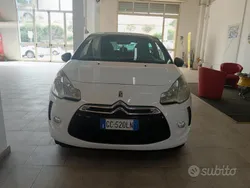 Bianco Usata 2010 DS Automobiles DS3 Chic Tre volumi | 4900 € (Buon prezzo)