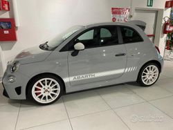 Grigio Usata 2022 Abarth 695 Due volumi | 32.500 € (Cara)