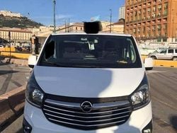 Bianco Usata 2016 Opel Vivaro Monovolume | 12.000 € (Super prezzo)