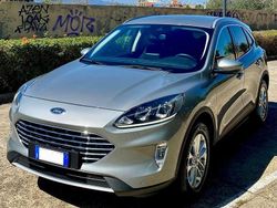 Grigio Usata 2020 Ford Kuga Titanium SUV | 18.900 € (Buon prezzo)