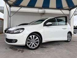 Bianco Usata 2009 VW Golf VI Highline Tre volumi | 6490 € (Buon prezzo)