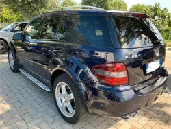 Usata 2007 Mercedes ML63 AMG AMG SUV | 25.000 €