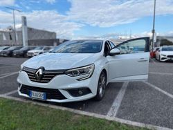 Bianco Usata 2016 Renault Mégane III LIMITED Tre volumi | 12.450 € (Molto cara)
