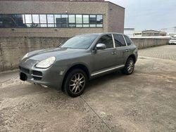 Grigio Usata 2005 Porsche Cayenne SUV | 13.900 € (Cara)