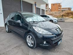 Nero Usata 2011 Peugeot 207 Allure Tre volumi | 3600 € (Buon prezzo)