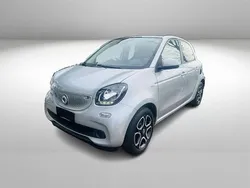 Argento Usata 2019 Smart ForFour Electric Drive Passion Tre volumi | 13.900 € (Molto cara)