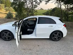 Bianco Usata 2019 Mercedes A180 Premium Tre volumi | 28.000 € (Molto cara)