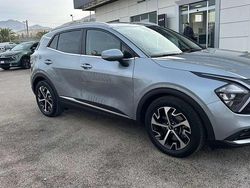 Lunar silver Usata 2022 Kia Sportage Style SUV | 22.450 € (Ottimo prezzo)