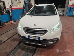 Bianco Usata 2014 Peugeot 2008 Access SUV | 7180 €